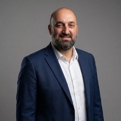 Murat UÇAR